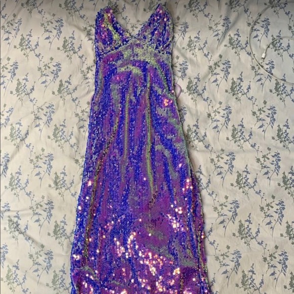 Mermaid Dress - Picture 1 of 4